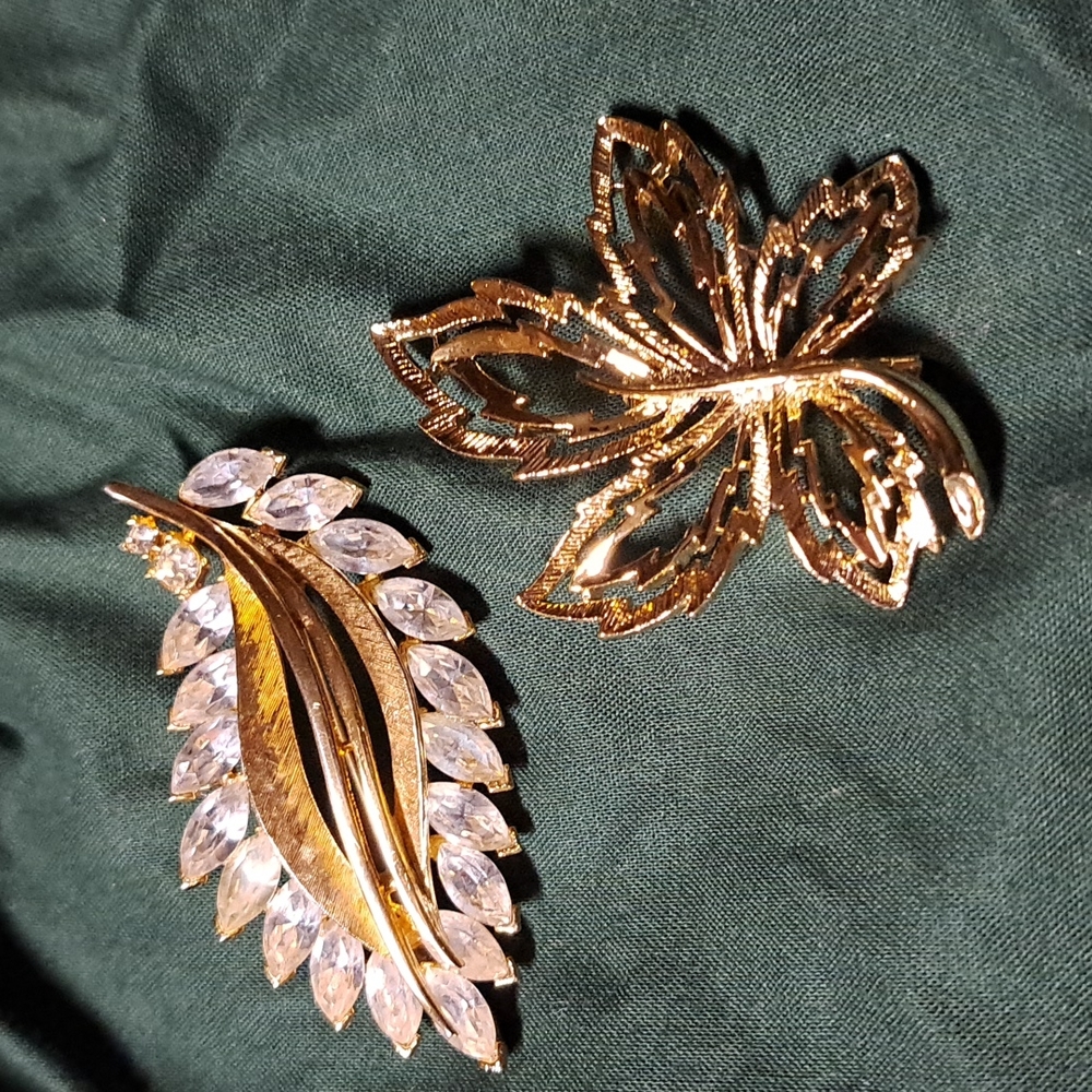 Vintage Etched Gold Leaf with Sparkling Navette & Gold Tone Brooch Pin Bundle